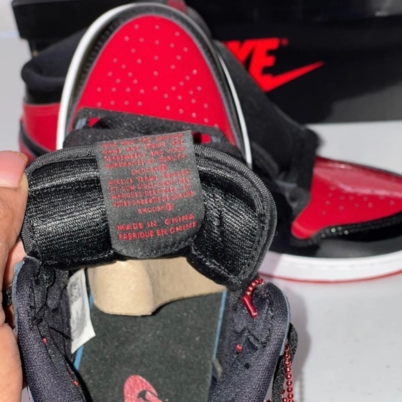 Jordan Patent Bred 1 main image 9